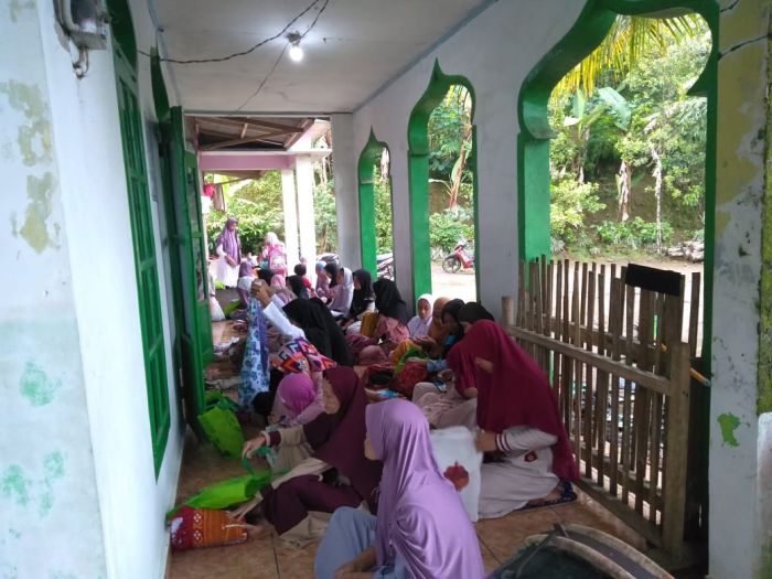 Pelaksanaan Sholat Ied di RT 2 RW 9