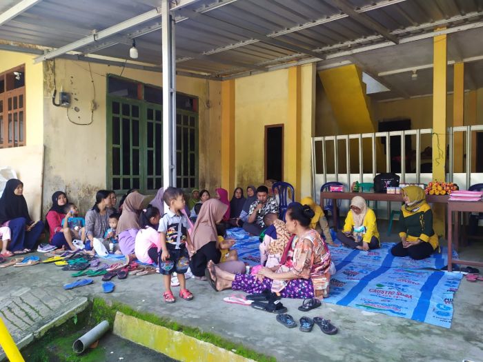 33 Balita Dusun Temetes Menerima PMT 02