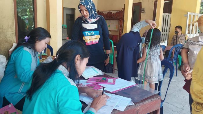 Kegiatan Imunisasi di Dusun Temetes 02