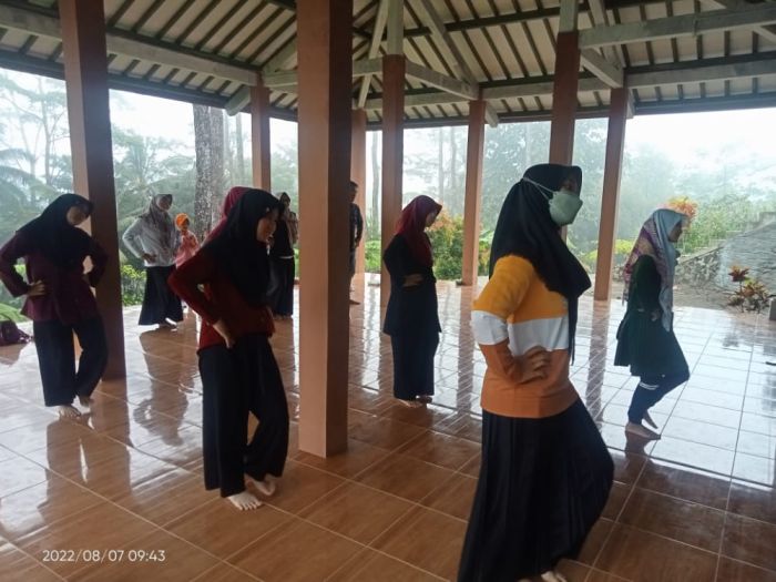 Posyandu Remaja di Bukit Dewa 01