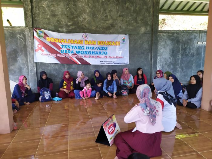 WPA Desa Memberikan Edukasi kepada Wali Murid KB Lestari Khusnul Khotimah