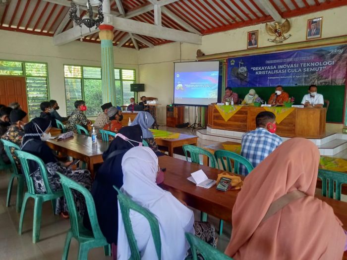 Penyerahan Teknologi Alat Pembuatan Gula Semut 01