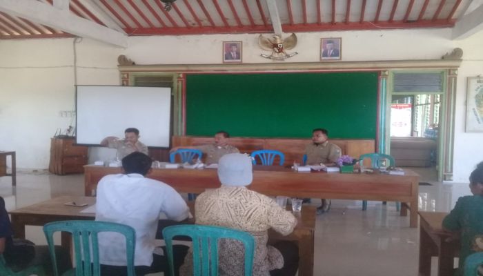 Sosialisasi Penarikan Pajak PBB dan Sosialisasi Penerima BLT DD 02