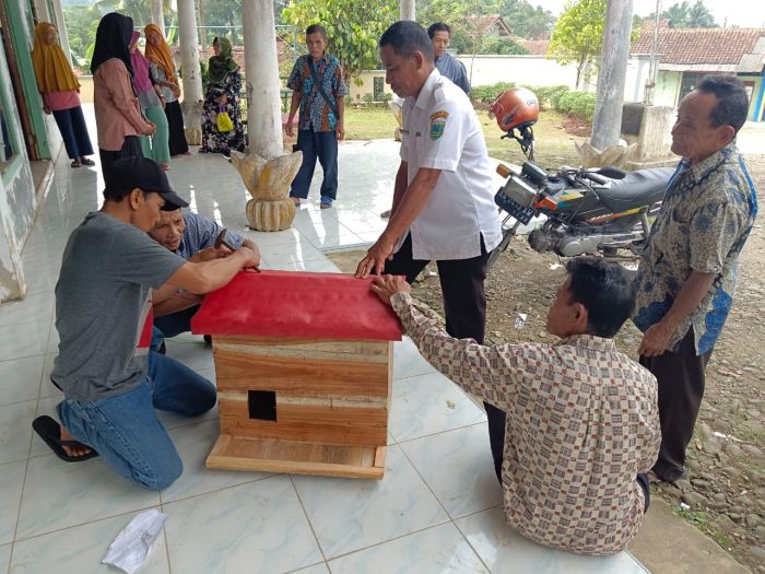 Pelatihan Pembuatan Rubuha Desa Wonoharjo