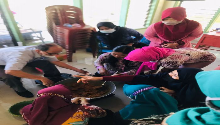 Pelatihan Pembuatan Jamu
