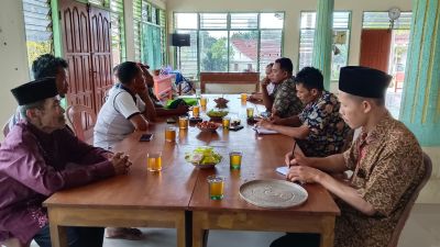 Pemdes Wonoharjo temui Pengelola Pasar Desa