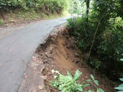 Longsor Jalan K1 RT 1 RW 8