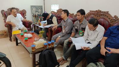 Pencoklitan Kepala Desa Wonoharjo