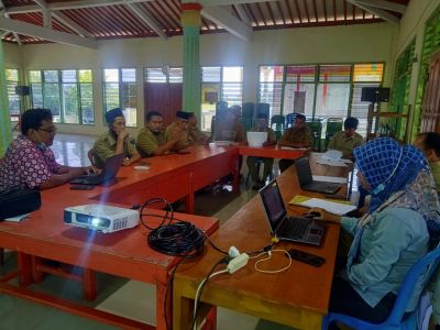 Rapat Pengisian IDM