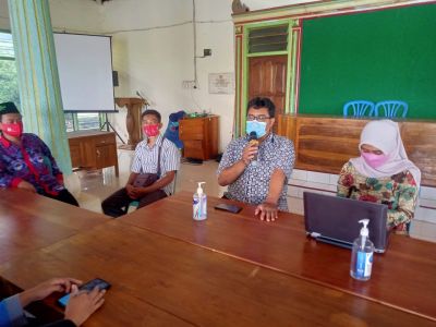 Bimbingan Penggunaan Aplikasi Untuk Pendataan Pemudik