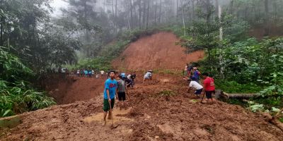 Bencana longsor Akibat Hujan Deras